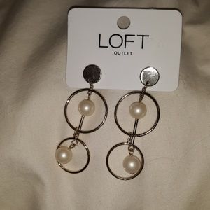 Earings
